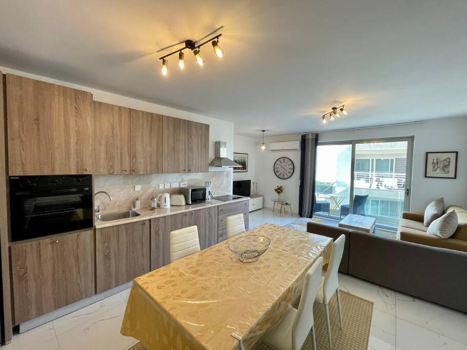 2Br Comfort Apartment Bugibba By Holi Σεντ Πόλς Μπέι Εξωτερικό φωτογραφία