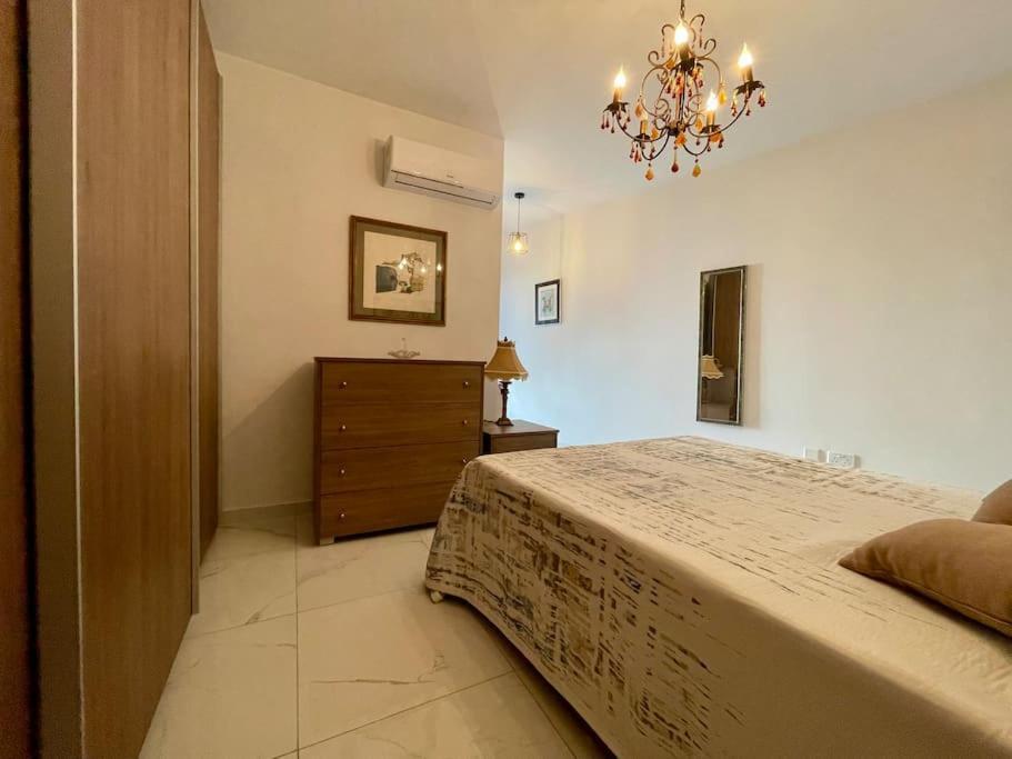 2Br Comfort Apartment Bugibba By Holi Σεντ Πόλς Μπέι Εξωτερικό φωτογραφία